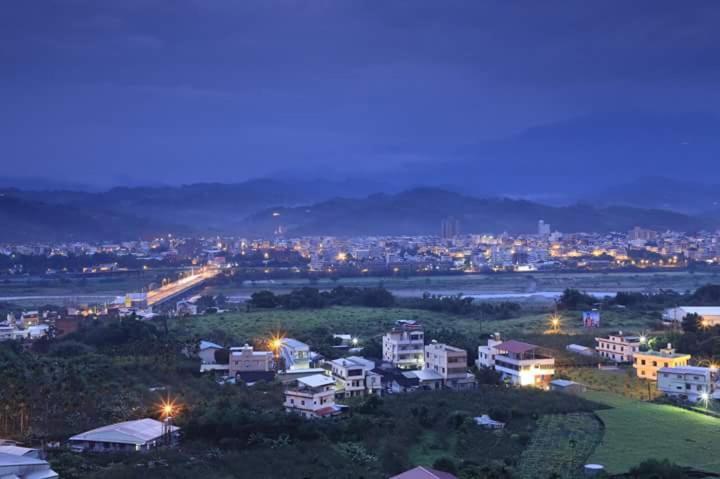 Rainbow Hill House彩虹山舍 Apartment Shigang Ngoại thất bức ảnh
